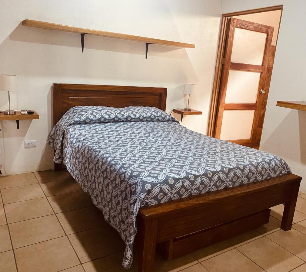 Casa Del Sol Hostel Playa Santa Teresa  Bagian luar foto